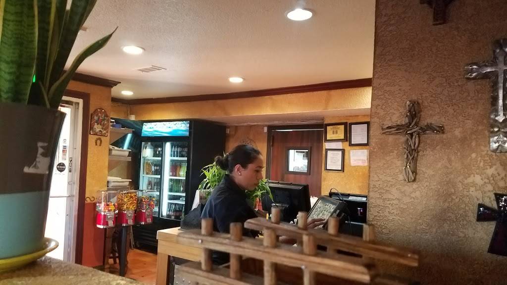 Real De Minas Mexican Grill | restaurant | 11101 E Colfax Ave, Aurora, CO 80010, USA | 3033671504 OR +1 303-367-1504