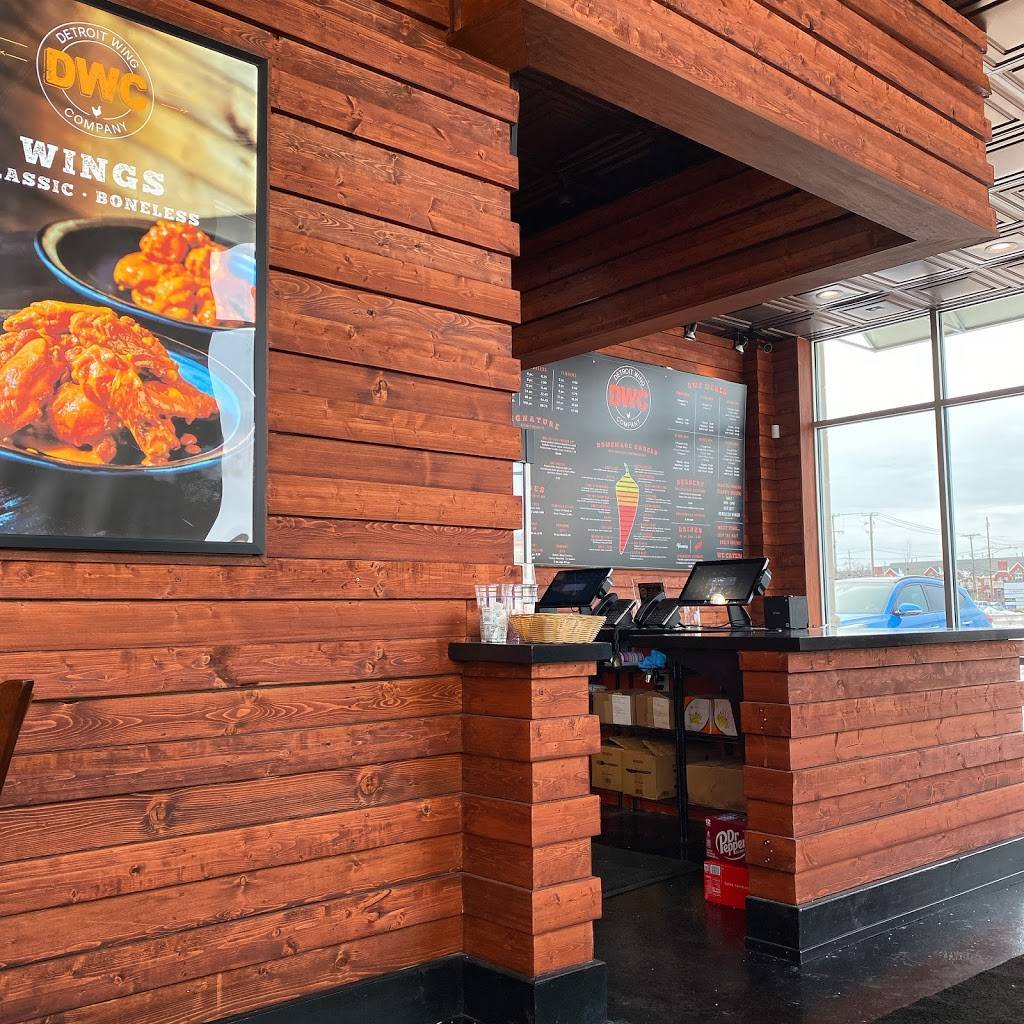 Detroit Wing Company | restaurant | 2928 W Maple Rd, Troy, MI 48084, USA | 2489405229 OR +1 248-940-5229
