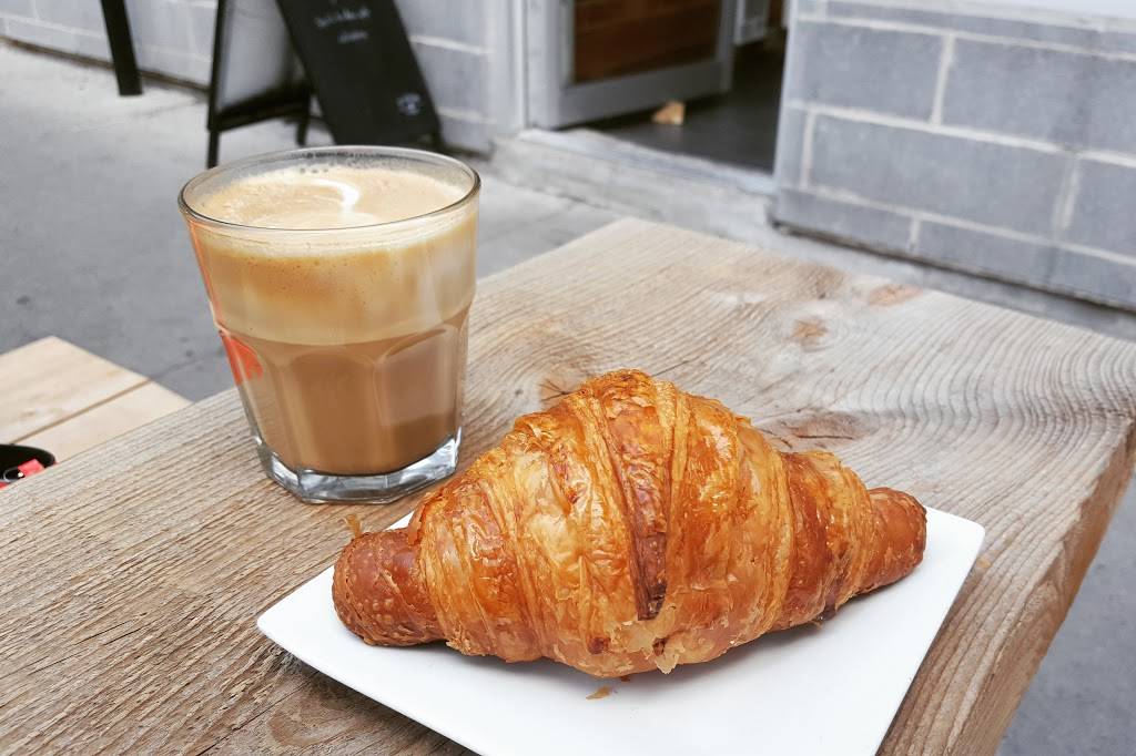 Moustache Café | cafe | 35 Rue Beaubien E, Montréal, QC H2S 1P8, Canada | 5149990685 OR +1 514-999-0685