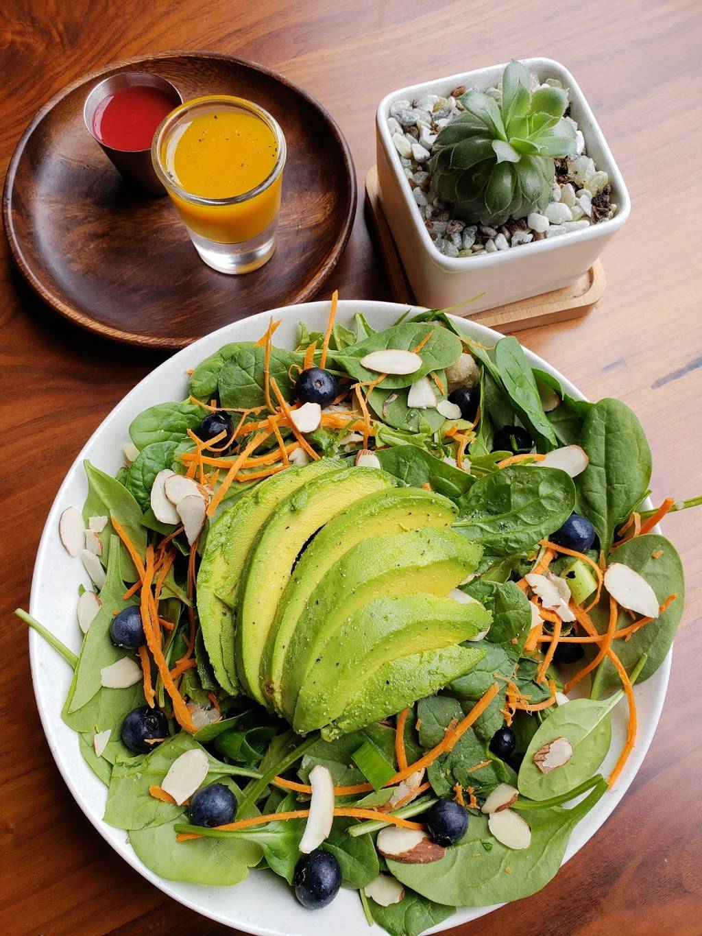 Press Brothers Juicery & Kitchen | restaurant | 5913 Franklin Ave, Los Angeles, CA 90028, USA | 3238225062 OR +1 323-822-5062