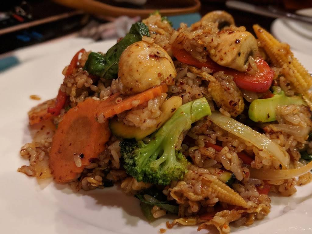 Thai Mango Asian Bistro | restaurant | 2225, 2548 Bethel Rd, Columbus, OH 43220, USA | 6144516864 OR +1 614-451-6864