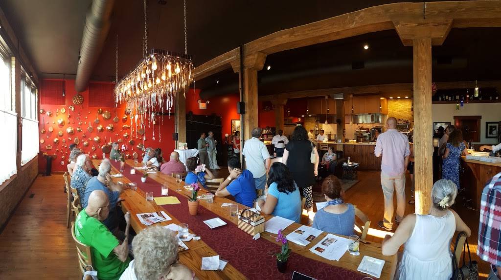 The Chefs Table | restaurant | 500 S 3rd St, Milwaukee, WI 53204, USA | 4142777676 OR +1 414-277-7676