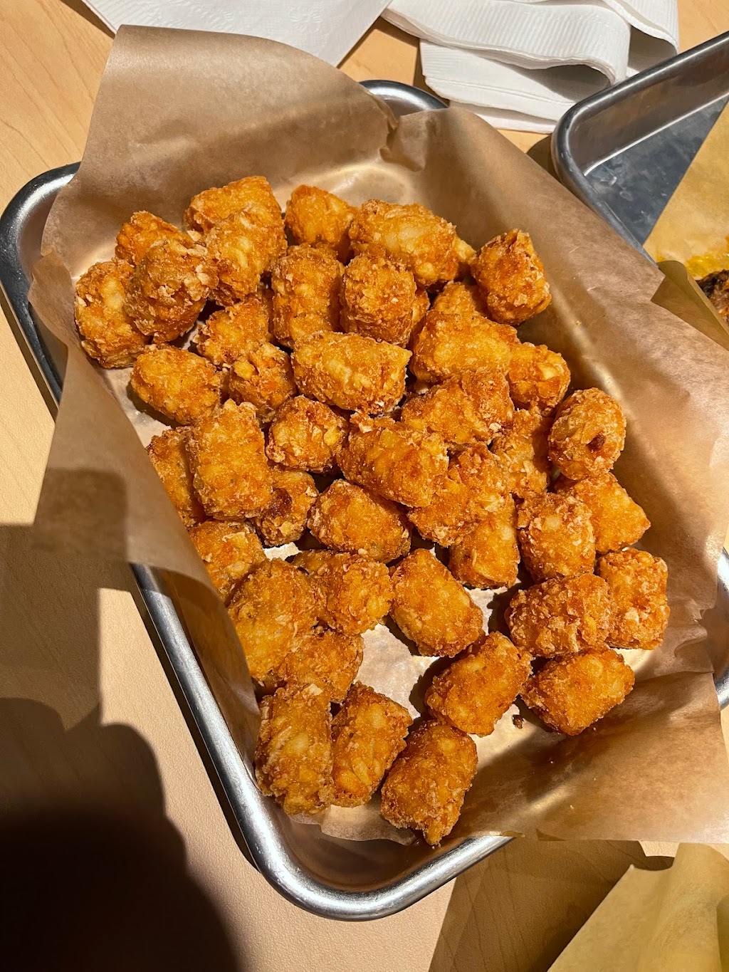 Buffalo Wild Wings | restaurant | 110 Atchison Dr, Chelsea, AL 35043, USA | 2056779058 OR +1 205-677-9058