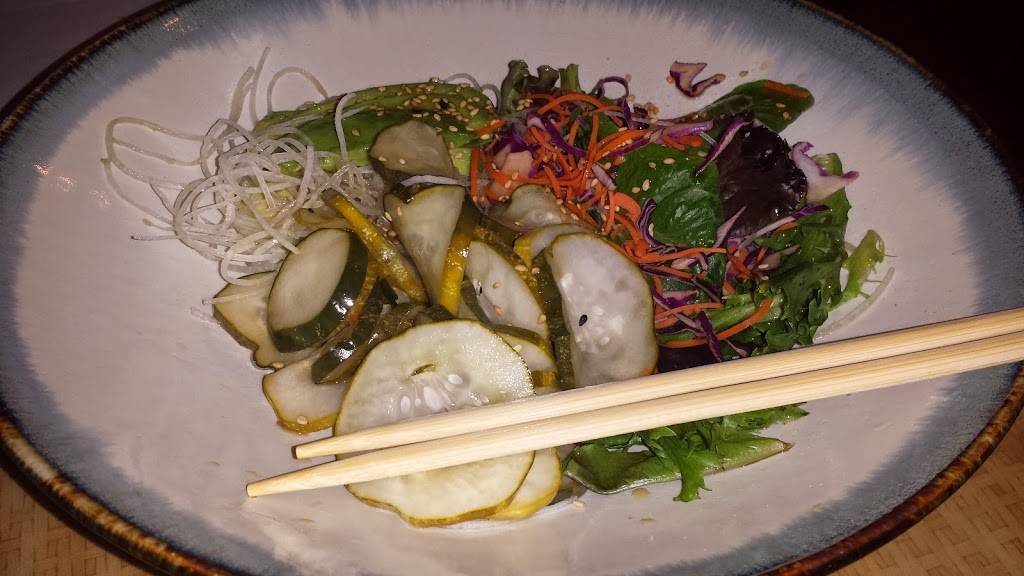 Sakura Sushi & Roll | restaurant | 1228 S Greenwood Ave, Montebello, CA 90640, USA | 3237253920 OR +1 323-725-3920