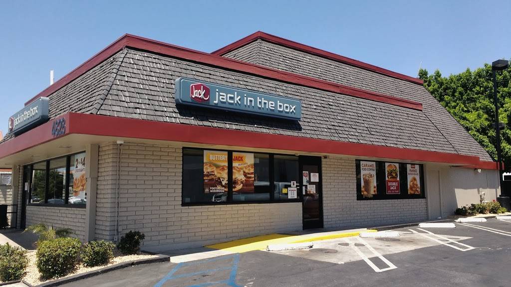 Jack in the Box | restaurant | 4828 Laurel Canyon Blvd, North Hollywood, CA 91607, USA | 8187604199 OR +1 818-760-4199