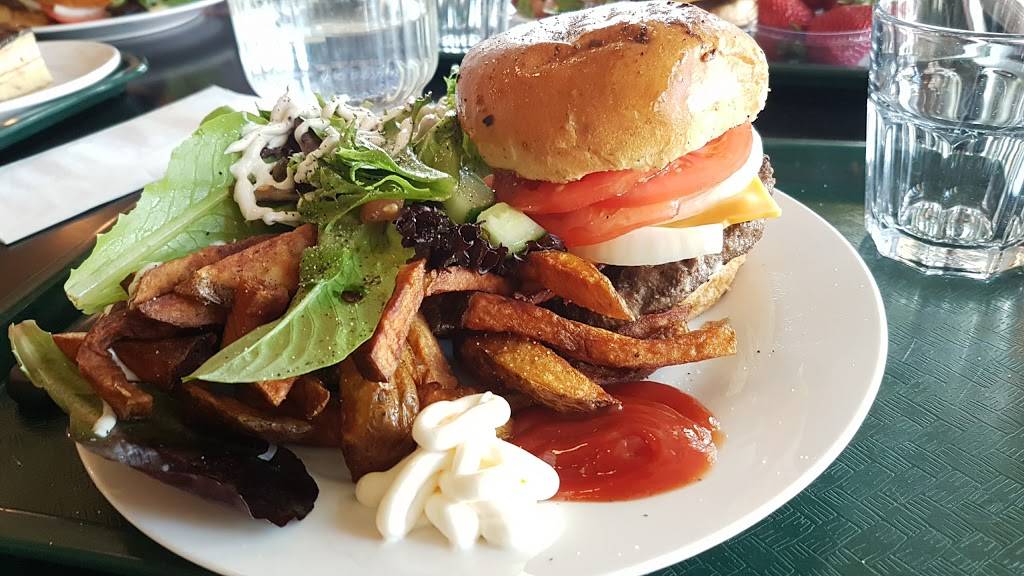 Café America | restaurant | 20 Rue des Seigneurs, Montréal, QC H3K 3K3, Canada | 5149379983 OR +1 514-937-9983