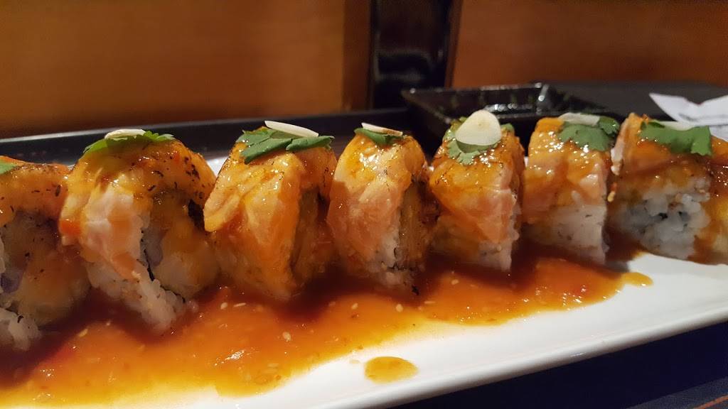 Makoto Sushi | restaurant | 17920 Ventura Blvd, Encino, CA 91316, USA | 8187087065 OR +1 818-708-7065