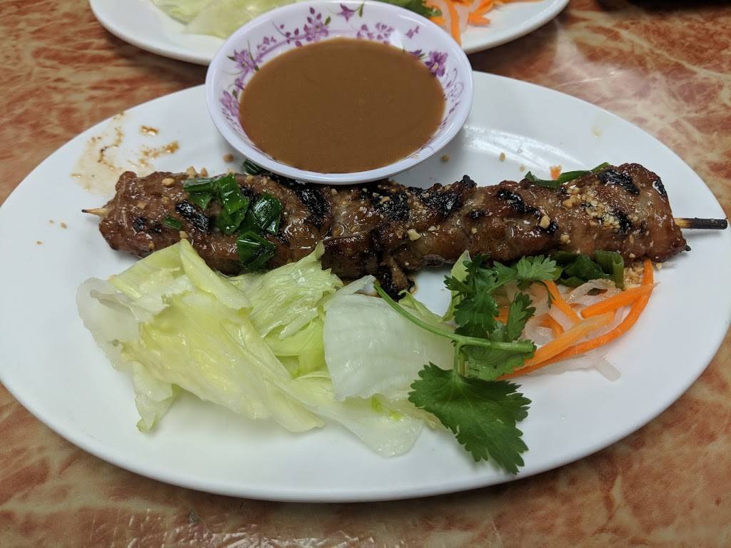 Old Saigon | restaurant | 971 Industry Dr, Tukwila, WA 98188, USA | 2065754678 OR +1 206-575-4678