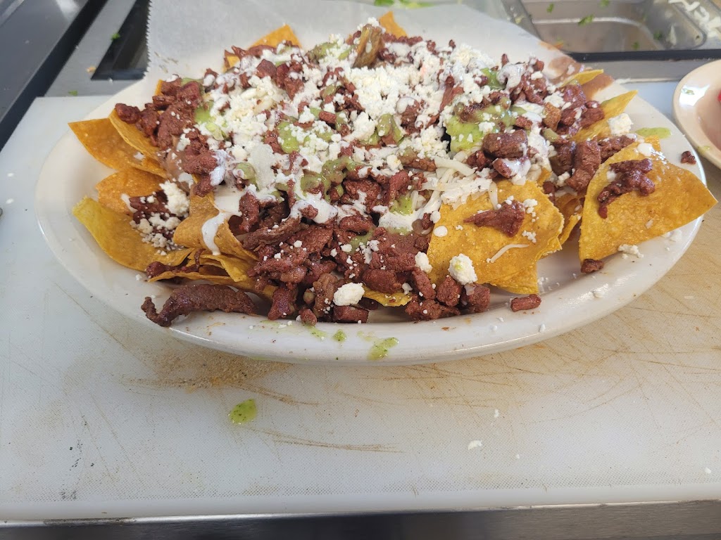 Los Aguilar | restaurant | 6407 Table Rock Rd, Central Point, OR 97502, USA | 5418790693 OR +1 541-879-0693