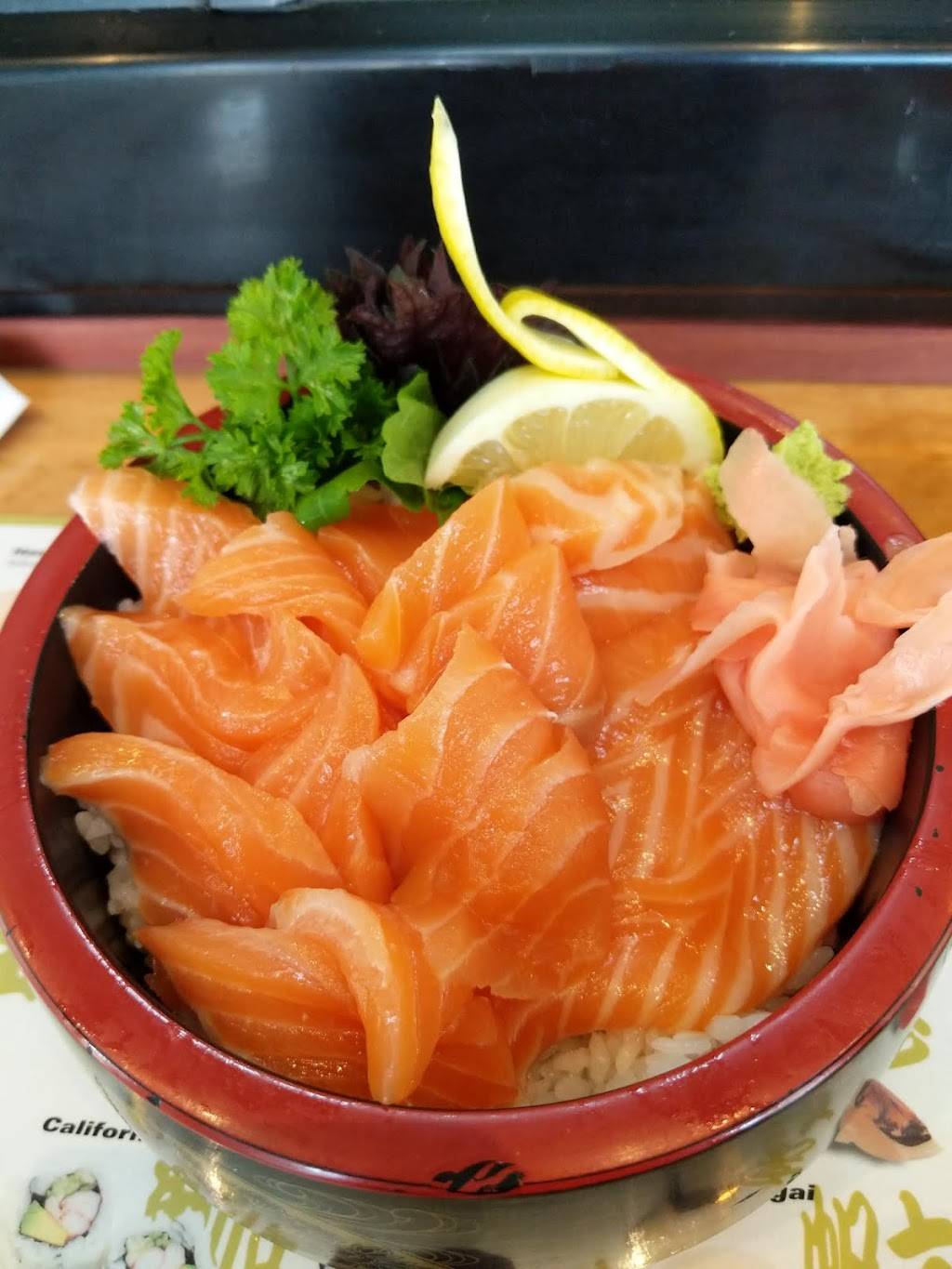 Umi Sushi | restaurant | 327 Water St, Yorktown, VA 23690, USA | 7579896464 OR +1 757-989-6464