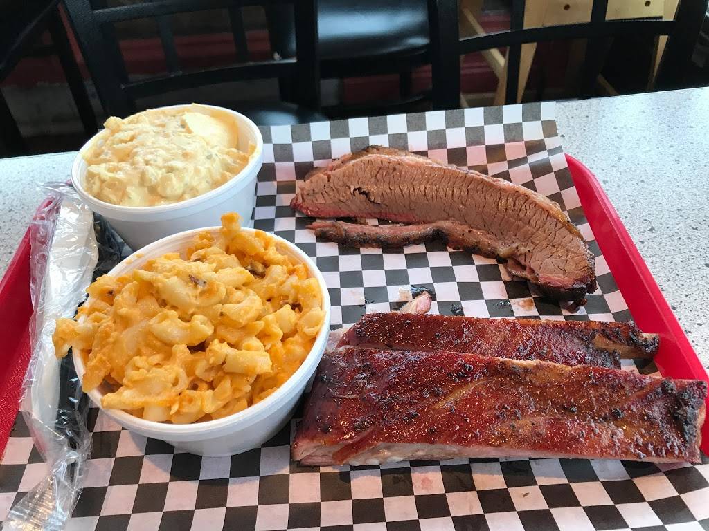 J and L BBQ | restaurant | 130 Ave D, Snohomish, WA 98290, USA | 3605687222 OR +1 360-568-7222