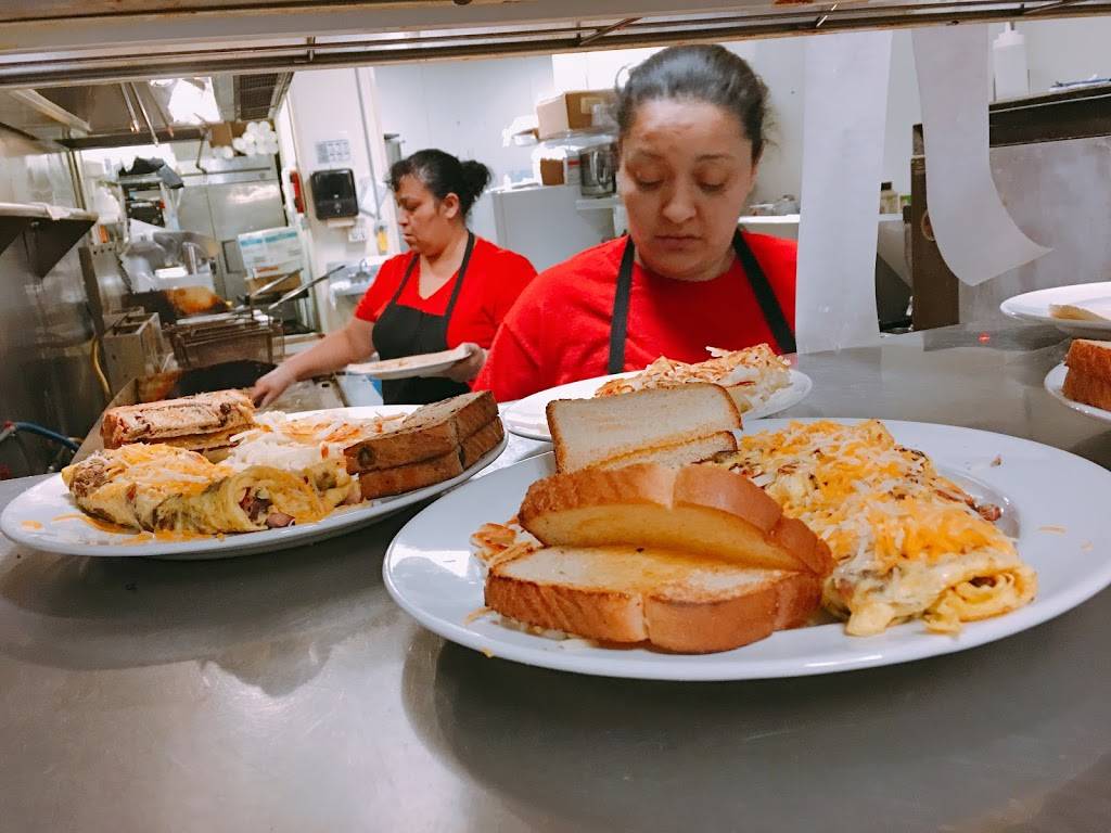 Becketts Cafe | cafe | 705 Illinois Ave, Joplin, MO 64801, USA | 4176243700 OR +1 417-624-3700