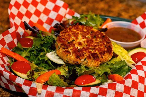 Ikes Famous Crabcakes | restaurant | 1344 Boardwalk, Ocean City, NJ 08226, USA | 6098141700 OR +1 609-814-1700