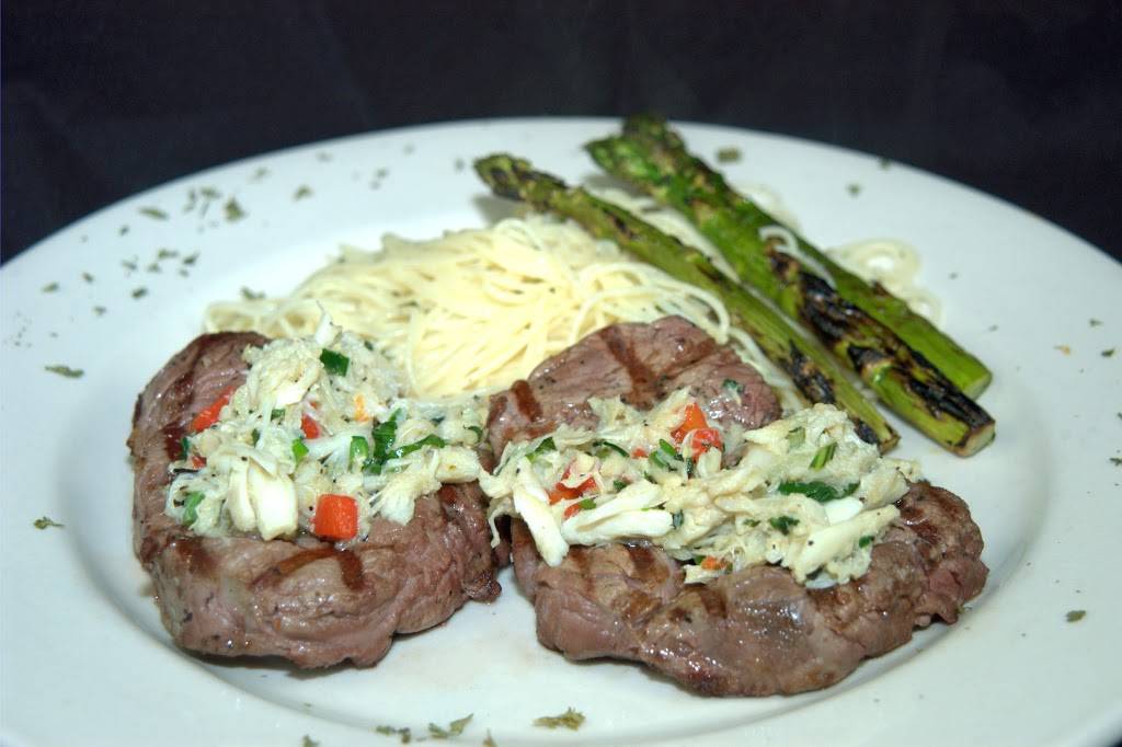 Lomontes Italian Restaurant & Bar | restaurant | 14510 Grisby Rd, Houston, TX 77079, USA | 2814960030 OR +1 281-496-0030