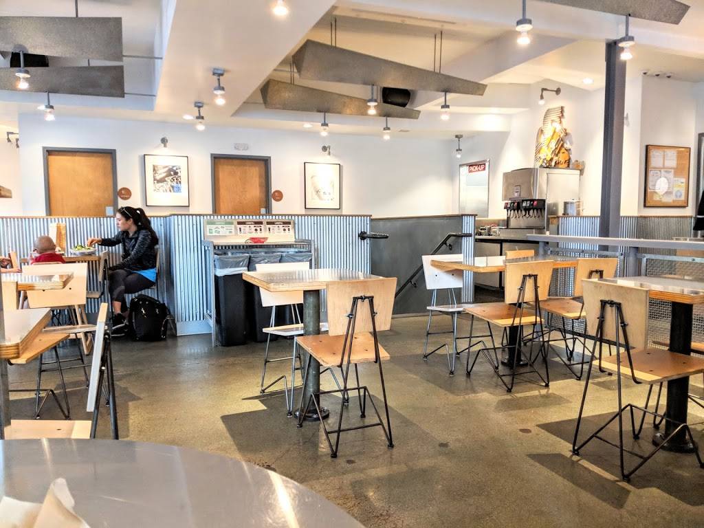 Chipotle Mexican Grill | restaurant | 10503 NE 4th St #200, Bellevue, WA 98004, USA | 4254670660 OR +1 425-467-0660