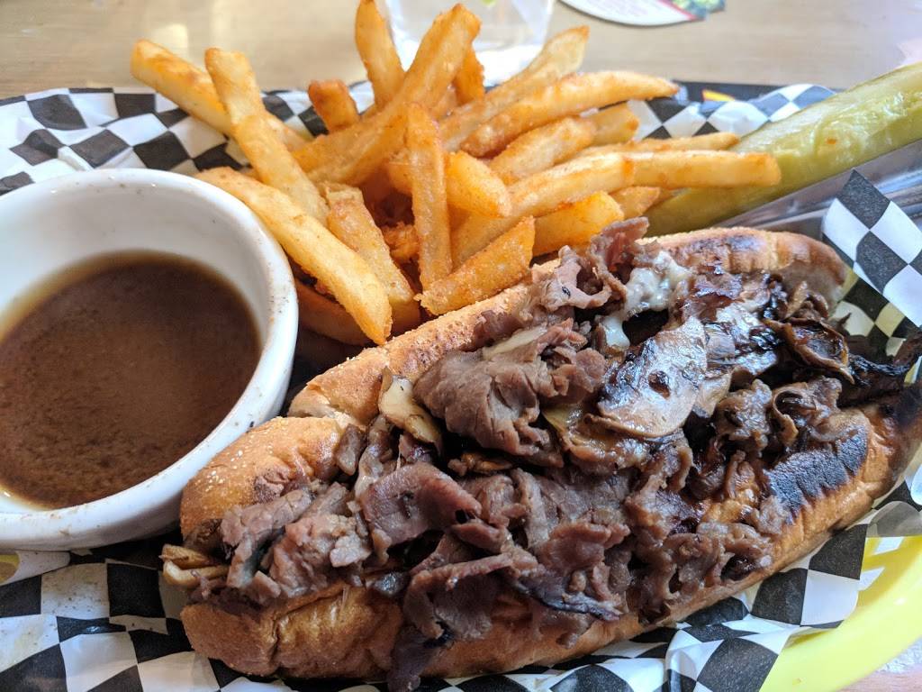 Townhouse Sports Grill | restaurant | 907 Manitou Ave, Manitou Springs, CO 80829, USA | 7196851085 OR +1 719-685-1085