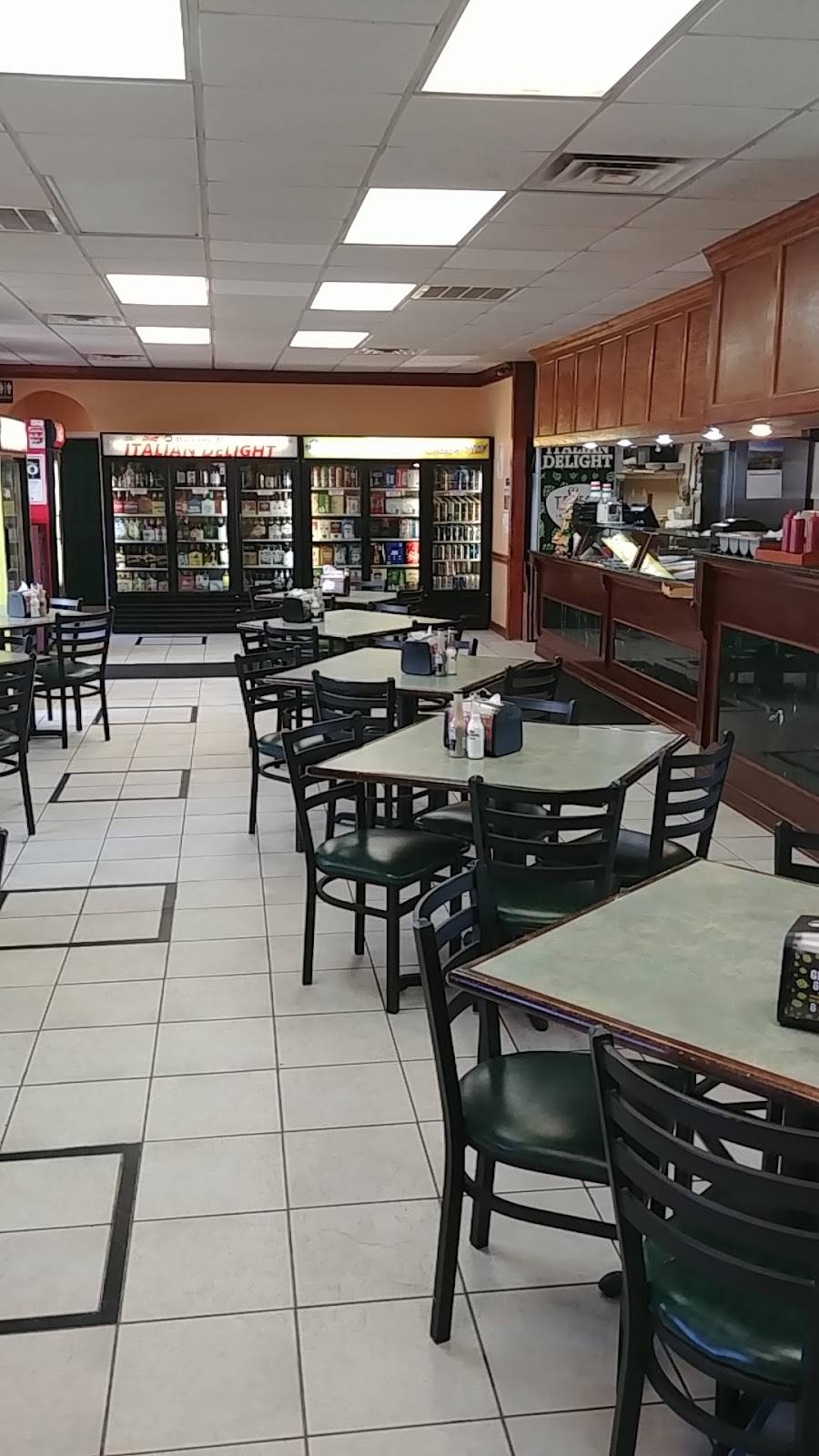 Italian Delight | restaurant | 490 Bow Creek Rd, Grantville, PA 17028, USA | 7174692800 OR +1 717-469-2800