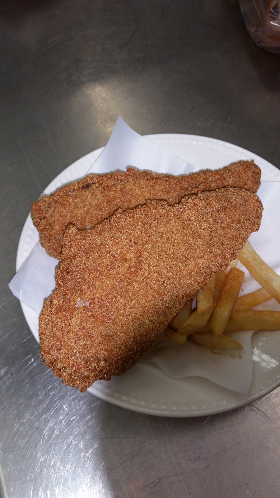 Lincoln Gyros Inc | restaurant | 2314 S 27th St, Milwaukee, WI 53215, USA | 4143834343 OR +1 414-383-4343