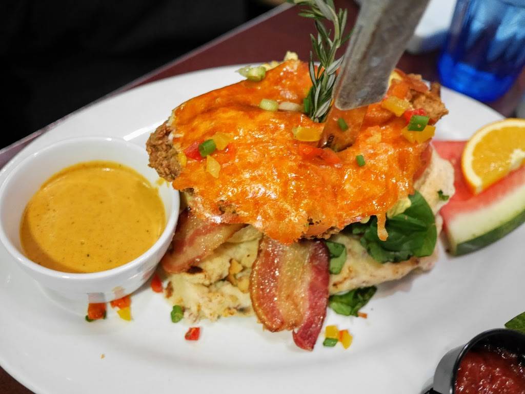 Hash House A Go Go | restaurant | 1 S Main St, Las Vegas, NV 89101, USA | 7023844646 OR +1 702-384-4646