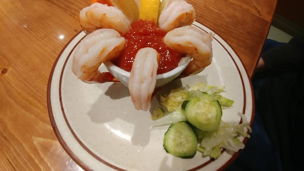 Mountain Bar and Grill | restaurant | 42164 Moonridge Way, Big Bear Lake, CA 92315, USA | 9098662606 OR +1 909-866-2606