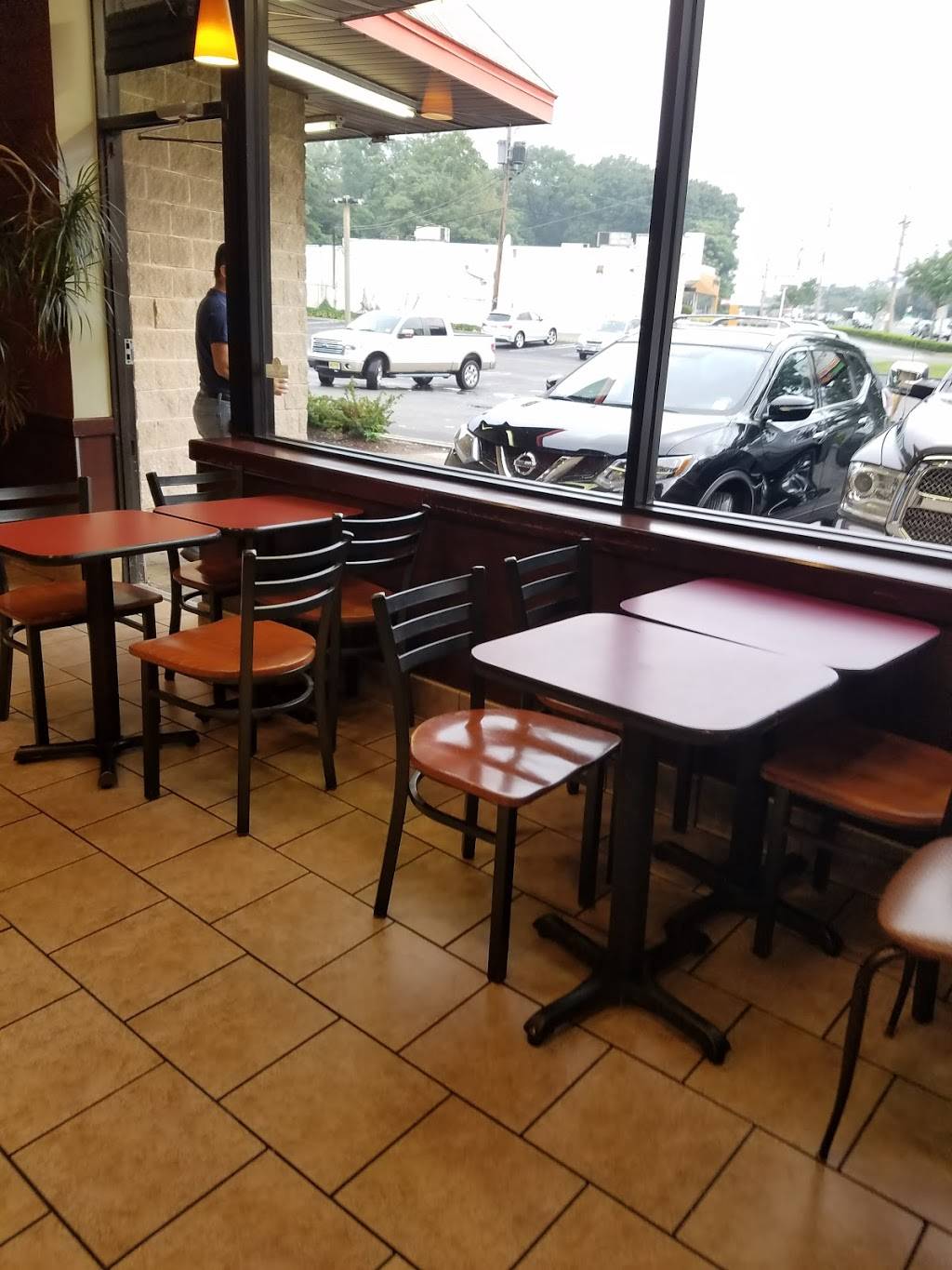 Dunkin Donuts | cafe | 669 Route 17 South, Paramus, NJ 07652, USA | 2016899808 OR +1 201-689-9808