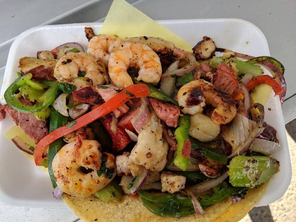 Mariscos German Sea Food | restaurant | 1531 47th St, San Diego, CA 92102, USA | 6195407822 OR +1 619-540-7822
