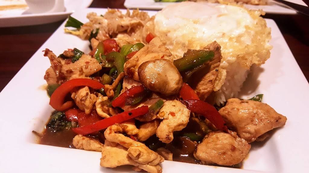 Salween Thai | restaurant | 1102 NW Radial Hwy, Omaha, NE 68132, USA | 4028845375 OR +1 402-884-5375
