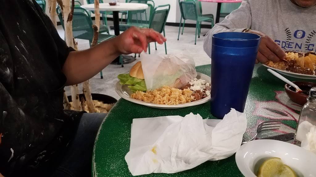 La Cocina de Silvia | restaurant | 788 Wall Ave, Ogden, UT 84404, USA | 8014581235 OR +1 801-458-1235