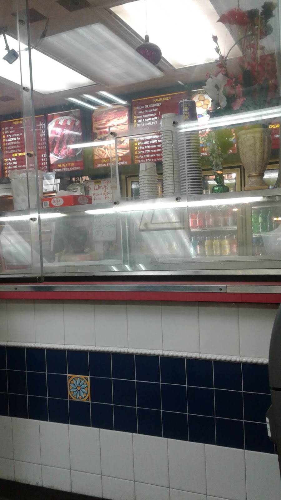 Crown Fried Chicken | restaurant | 40 Crescent Ave, Jersey City, NJ 07304, USA | 2014338333 OR +1 201-433-8333