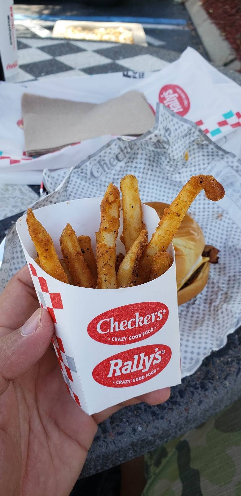 Checkers | restaurant | 480 E Burleigh Blvd, Tavares, FL 32778, USA | 3527428244 OR +1 352-742-8244