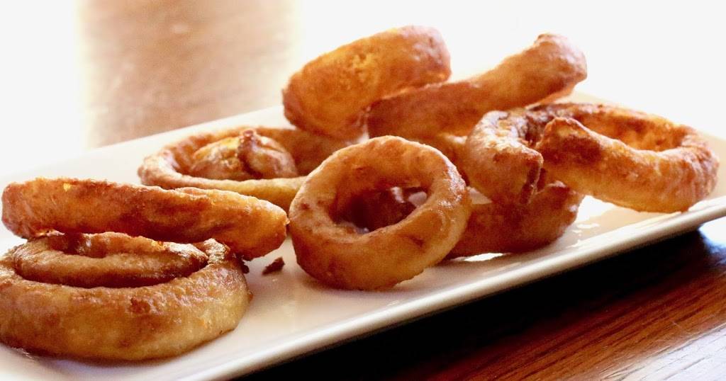 Solo NY Pizza | meal takeaway | 700 Fieldstone Dr NE, Leesburg, VA 20176, USA | 5715103909 OR +1 571-510-3909