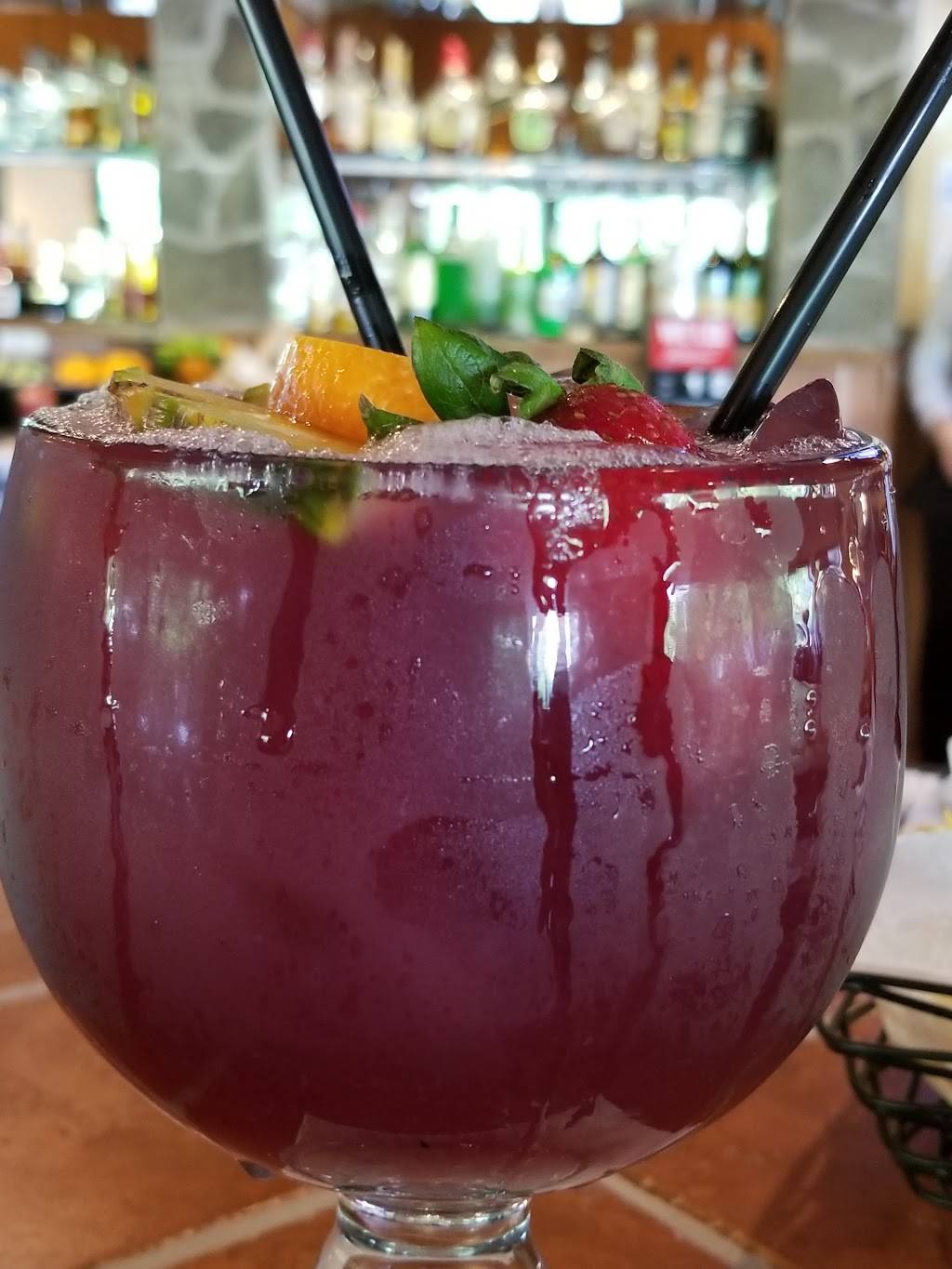 Rocas Mexican Grill | restaurant | 30 Nitro Market Pl, Charleston, WV 25313, USA | 3047690404 OR +1 304-769-0404