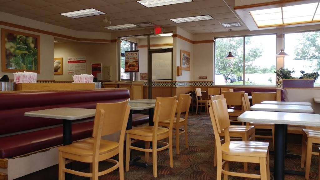 Wendys | restaurant | 10775 Reading Rd, Cincinnati, OH 45241, USA | 5137696789 OR +1 513-769-6789