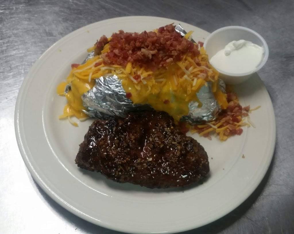 Cattle Zone Restaurant and Bar | restaurant | 6001 Lower Valley Pike, Springfield, OH 45502, USA | 9378824050 OR +1 937-882-4050