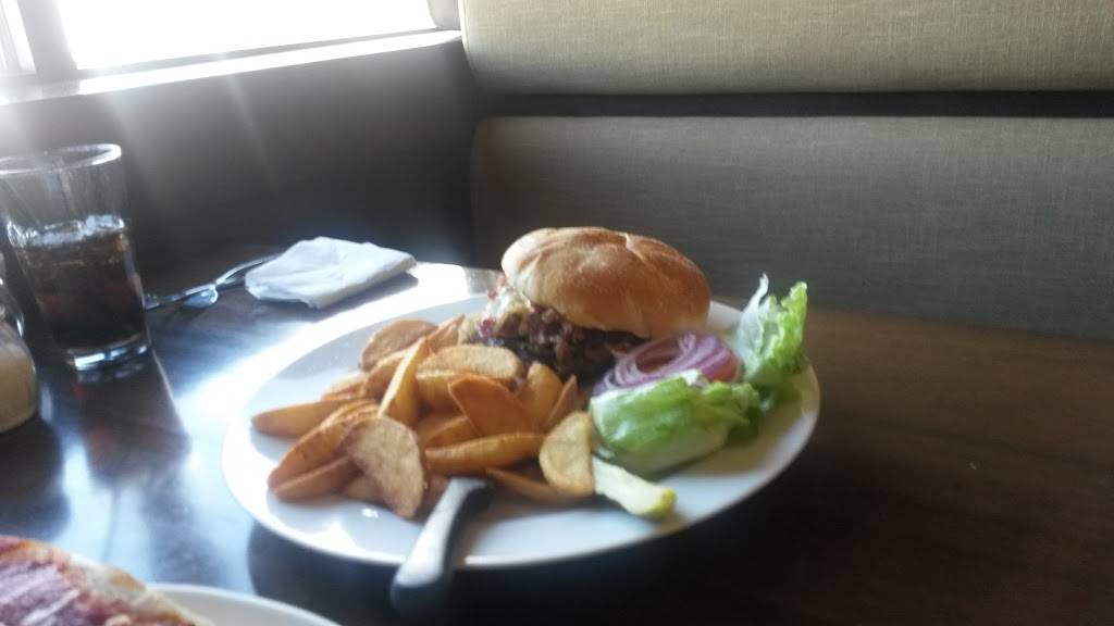 Sues | restaurant | 3101 Rte 9W, Saugerties, NY 12477, USA | 8452463737 OR +1 845-246-3737