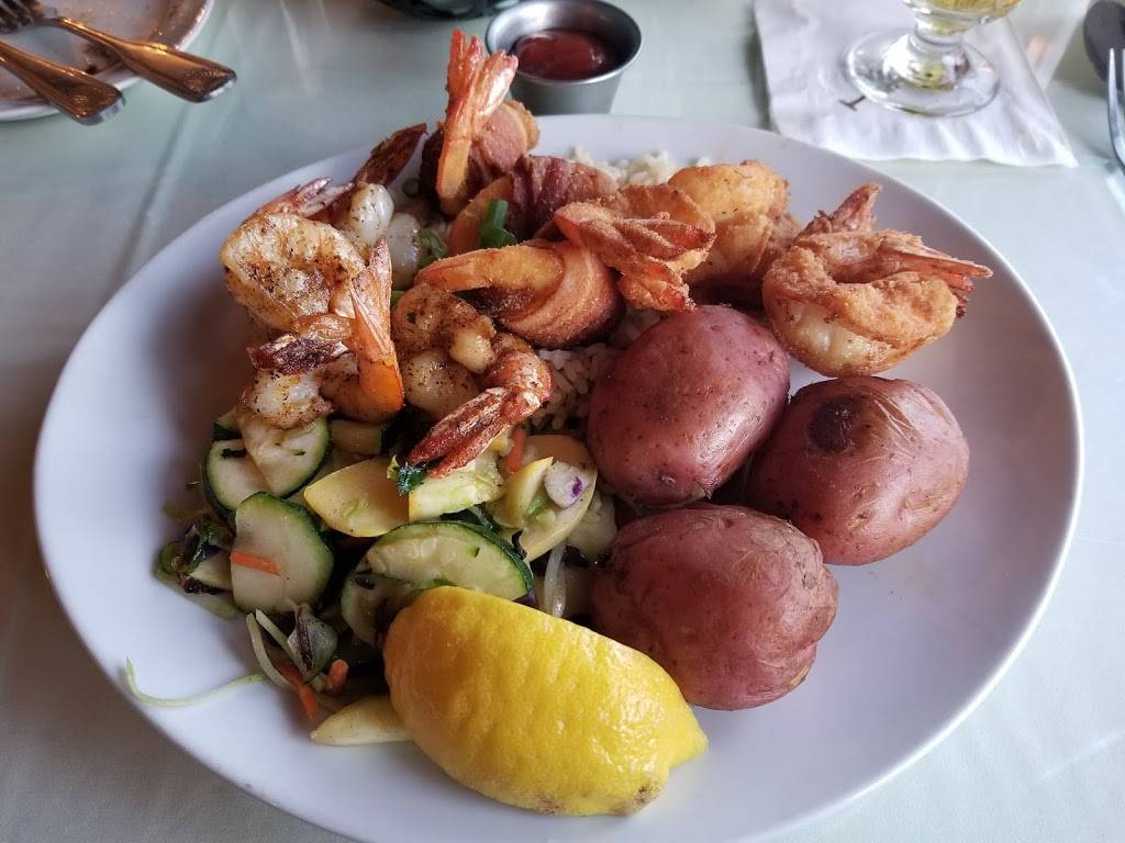 Chestnut Hill Restaurant | restaurant | 9922 N Kings Hwy, Myrtle Beach, SC 29572, USA | 8434493984 OR +1 843-449-3984