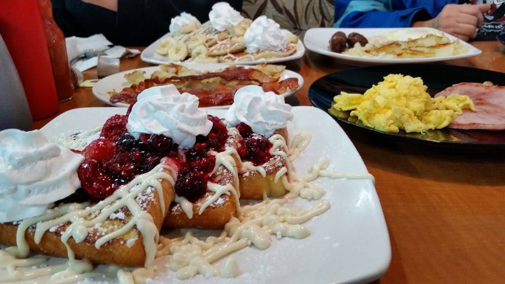 Flavors Around The Square ~ F.A.T.S. | restaurant | 25 S St Clair St, Painesville, OH 44077, USA | 4403503657 OR +1 440-350-3657