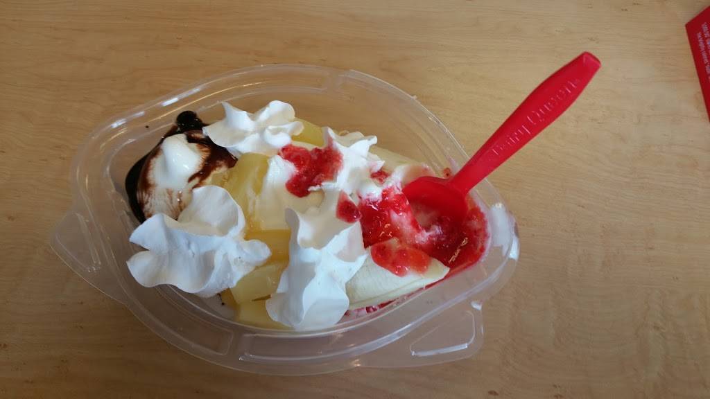 Dairy Queen Grill & Chill | restaurant | 22 Shining Willow Way, La Plata, MD 20646, USA | 3019348757 OR +1 301-934-8757