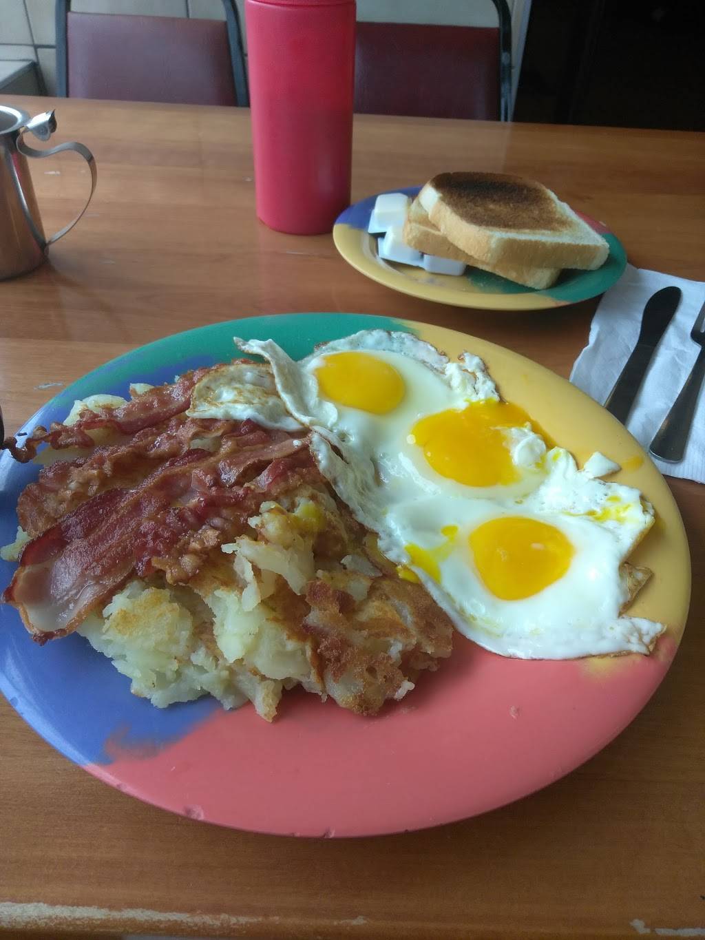 United Grill | restaurant | 2145 S Laramie Ave, Cicero, IL 60804, USA | 7082220637 OR +1 708-222-0637