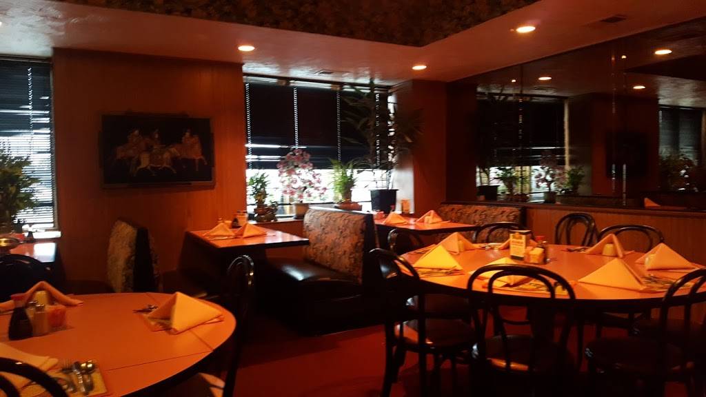 Mee Mah | restaurant | 4032 W Peterson Ave, Chicago, IL 60646, USA | 7735392277 OR +1 773-539-2277