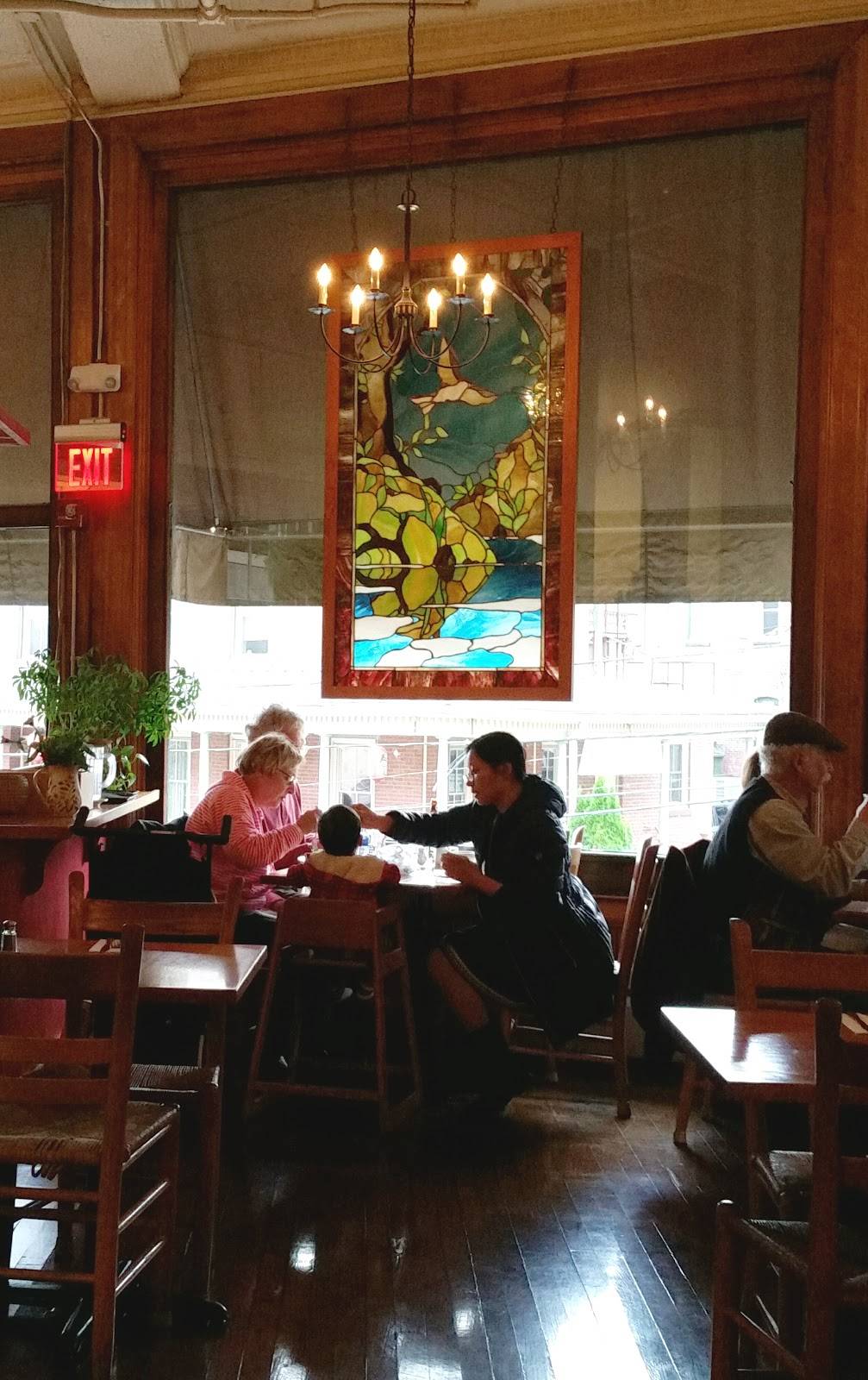 Paul and Elizabeths | restaurant | 150 Main St, Northampton, MA 01060, USA | 4135844832 OR +1 413-584-4832