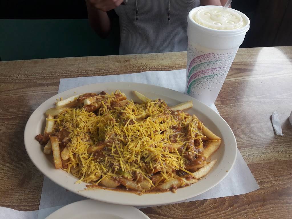 Teds Burgers | restaurant | 22000 S Main St, Carson, CA 90745, USA | 3108304412 OR +1 310-830-4412