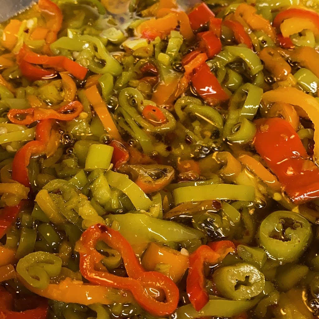 Cocos Italian & Latin Cuisine | restaurant | 2419 Wilmington Rd, New Castle, PA 16105, USA | 7242026293 OR +1 724-202-6293