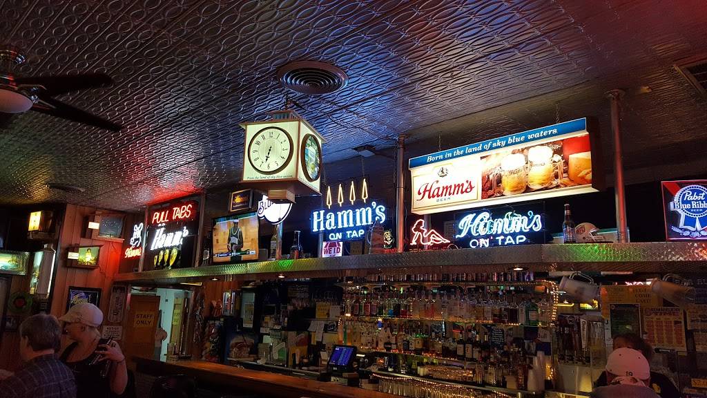 CJs Bar & Grill | restaurant | 18397 St Croix Trail, Shafer, MN 55074, USA | 6515830731 OR +1 651-583-0731