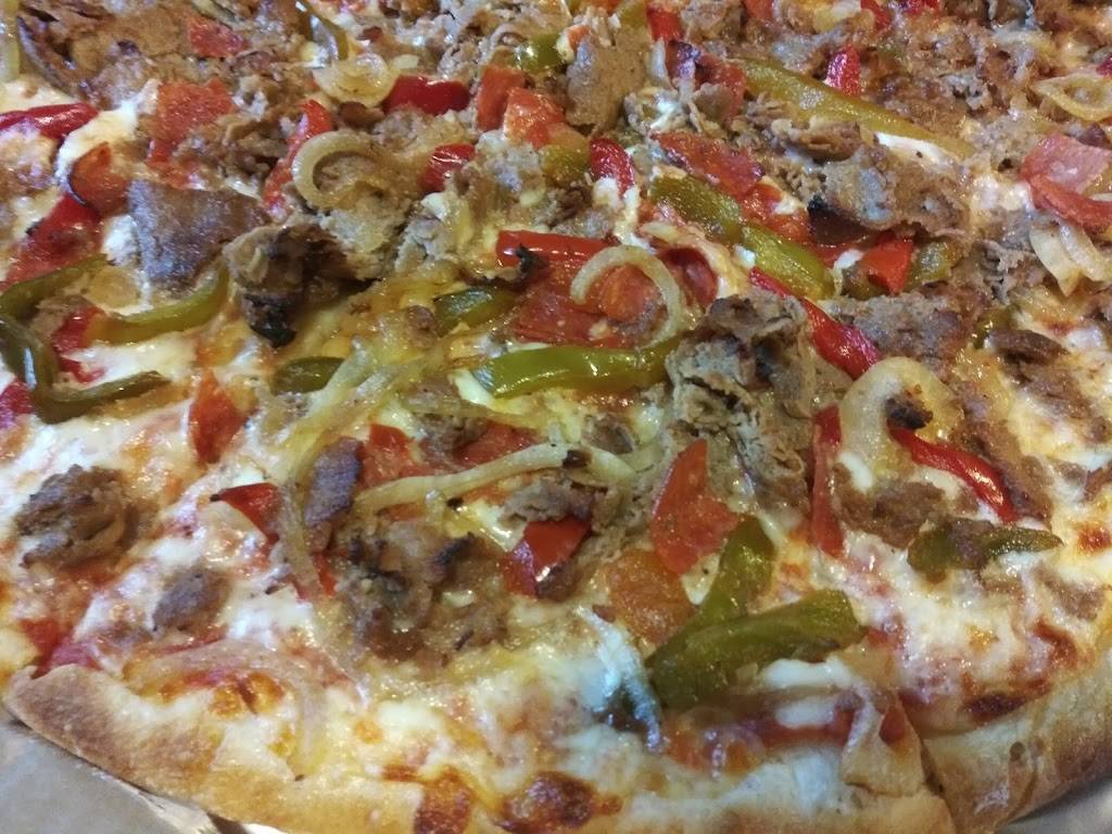 Sarinas Pizza | restaurant | 3177 Morgantown Rd, Mohnton, PA 19540, USA | 6108561303 OR +1 610-856-1303