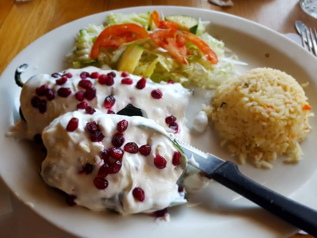 Restaurant Leonardo´s | restaurant | Avenida A #270, San Antonio De las Minas, 22766 Ensenada, B.C., Mexico | 016461553003 OR +52 646 155 3003