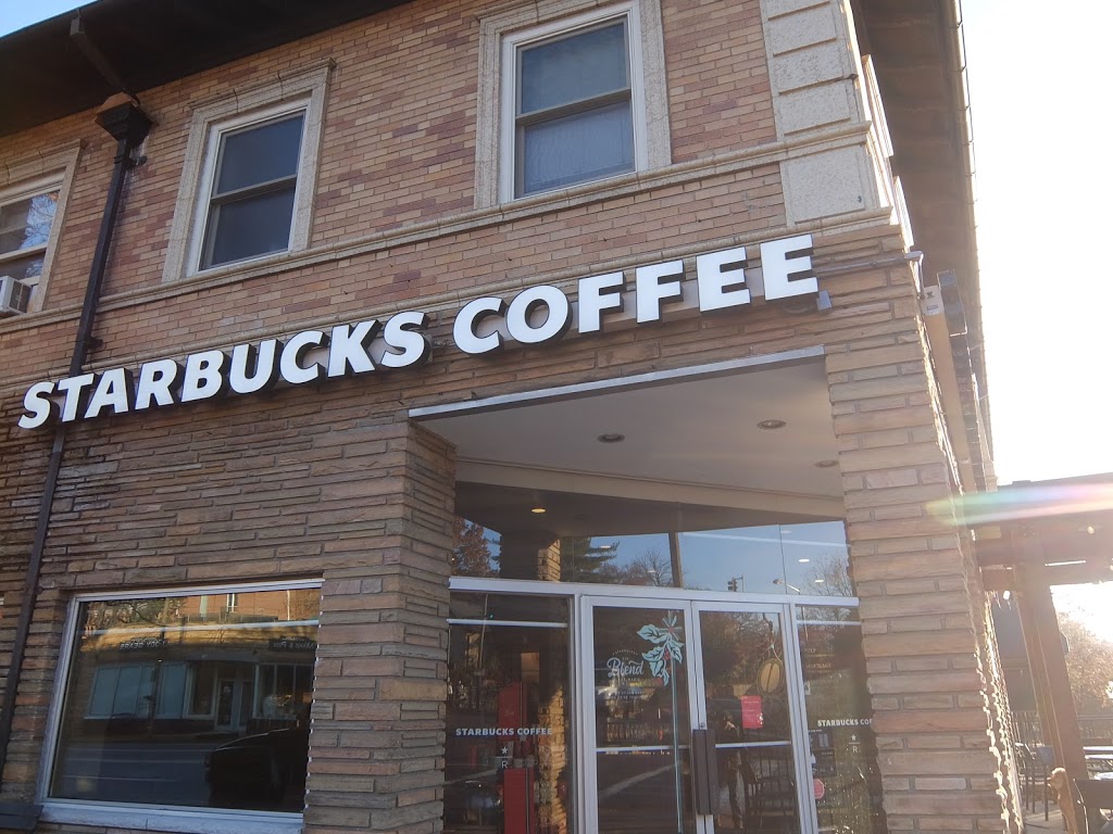 Starbucks | cafe | 7645 Wydown Blvd, Clayton, MO 63105, USA | 3147258527 OR +1 314-725-8527