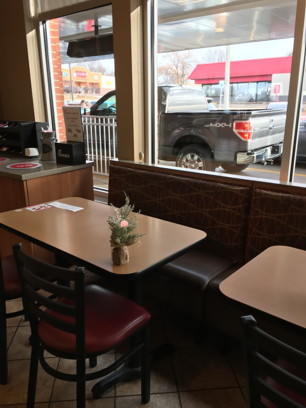 Chick-fil-A | restaurant | 4428 Sergeant Rd, Sioux City, IA 51106, USA | 7122764233 OR +1 712-276-4233