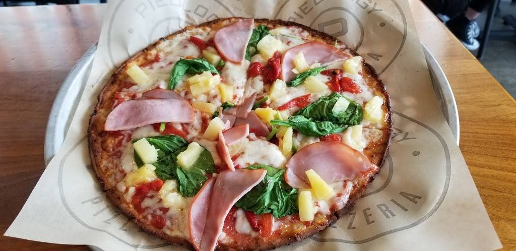 Pieology Pizzeria | restaurant | 1405 Beale St, St Charles, MO 63303, USA | 6369253912 OR +1 636-925-3912