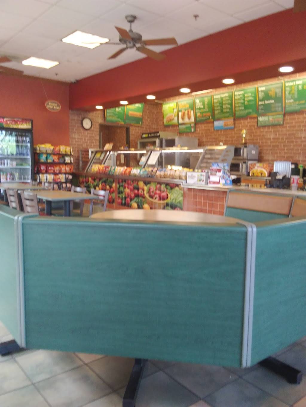 Subway | meal takeaway | 15250 N Oracle Rd Suite 190, Catalina, AZ 85739, USA | 5208256593 OR +1 520-825-6593